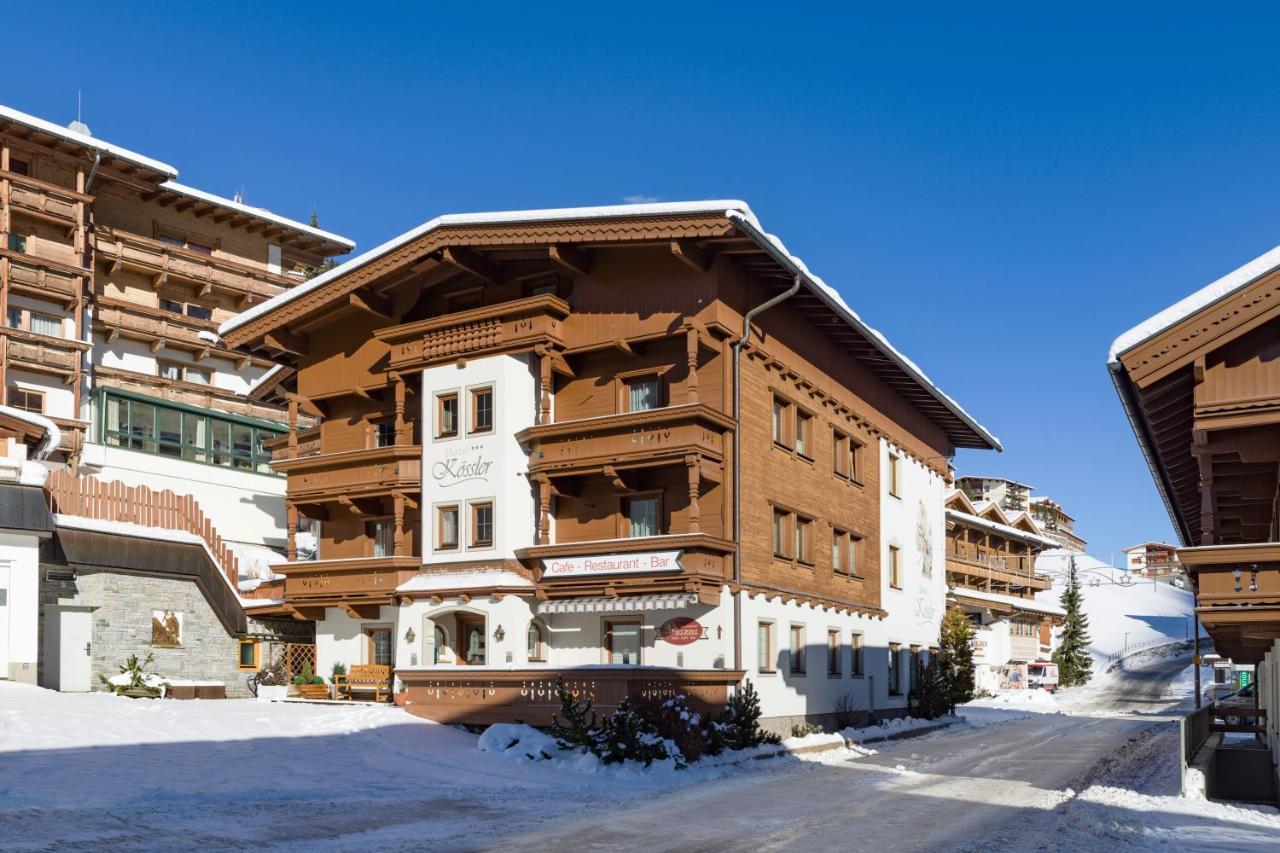 Hotel Koessler Тукс Екстериор снимка